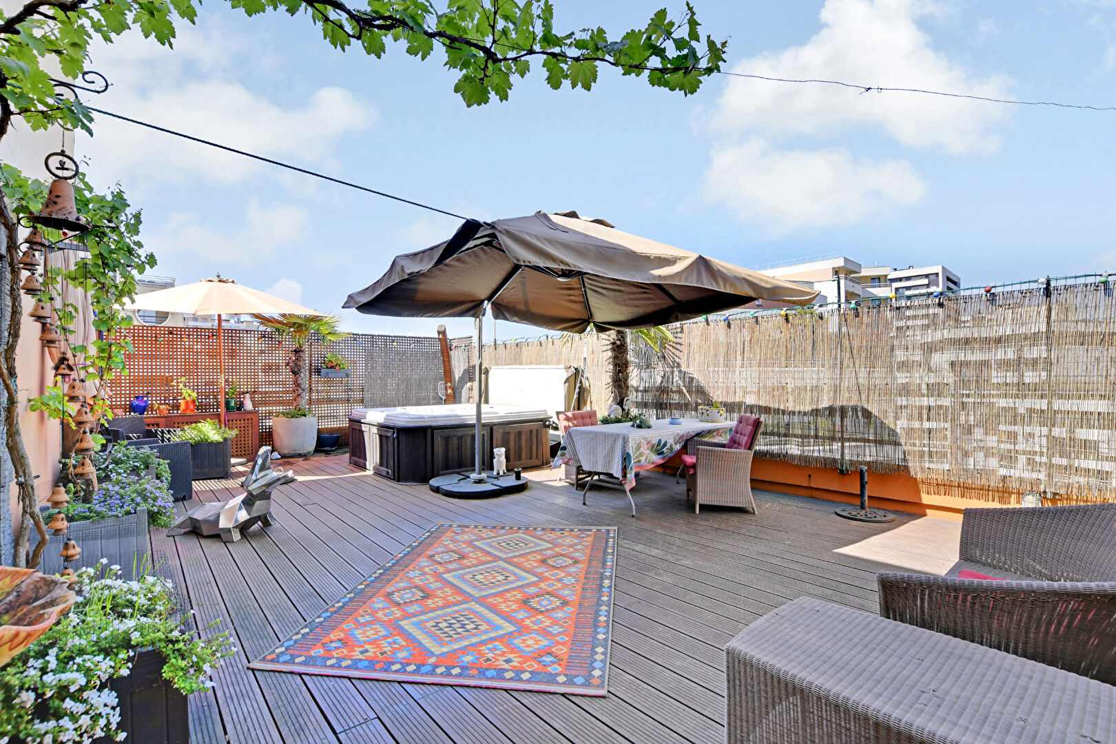 Paris 19 : Appartement 4/5 pièces avec terrasse