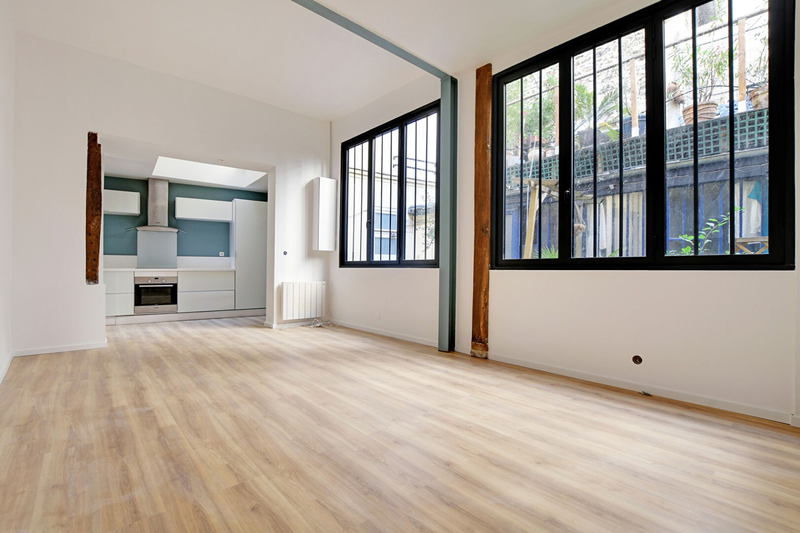 Appartement Paris 4 pièce(s) 84.59 m2