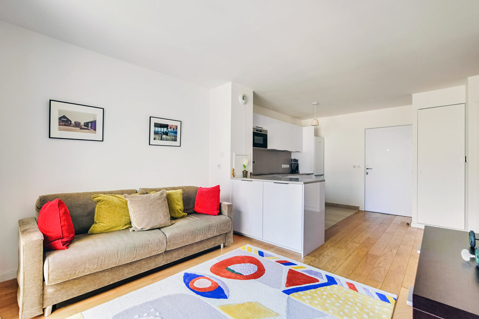 Paris 19 : Appartement 2 pièces en étage élevé