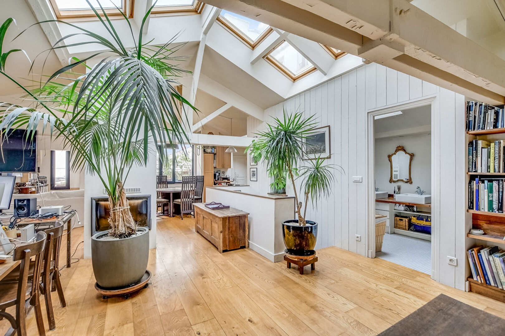 Paris 19 : Maison de type industriel