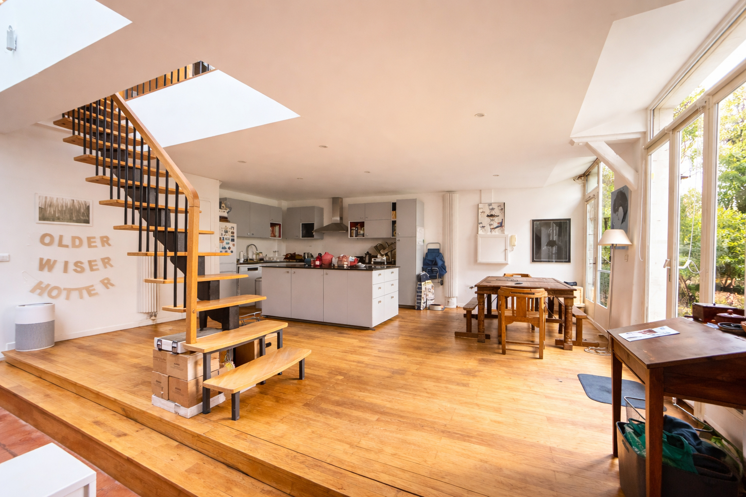 Maison  6 pièce(s) 148.49 m2