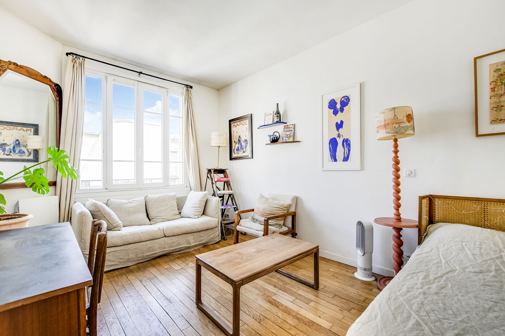 Paris 19 : Studio de 25,35m² en dernier étage